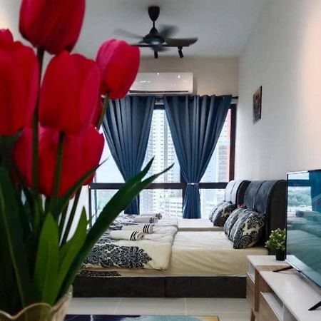 Tulip Touch Homestay Kota Warisan Klia Sepang Dış mekan fotoğraf